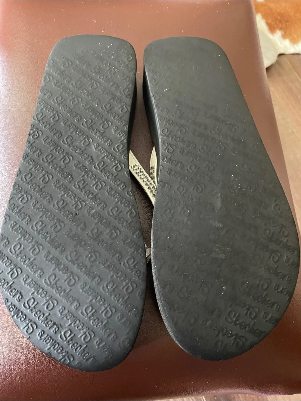 Skechers pre owned